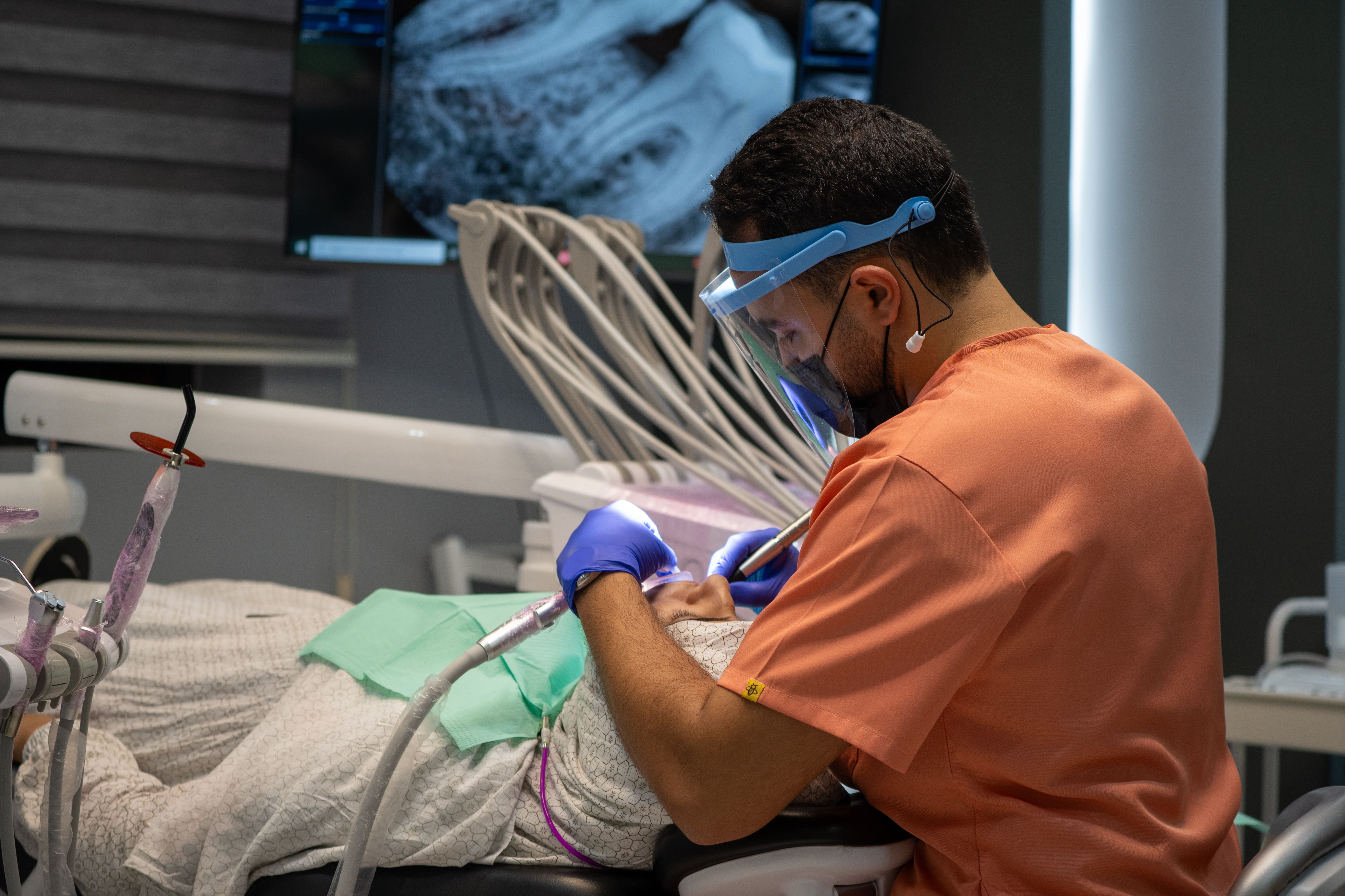 Implantologie dentaire à Dakhla